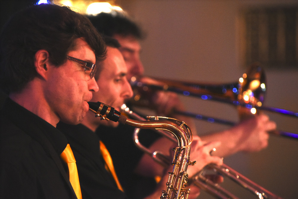 Živé vystoupení orchestru JEL-BAND